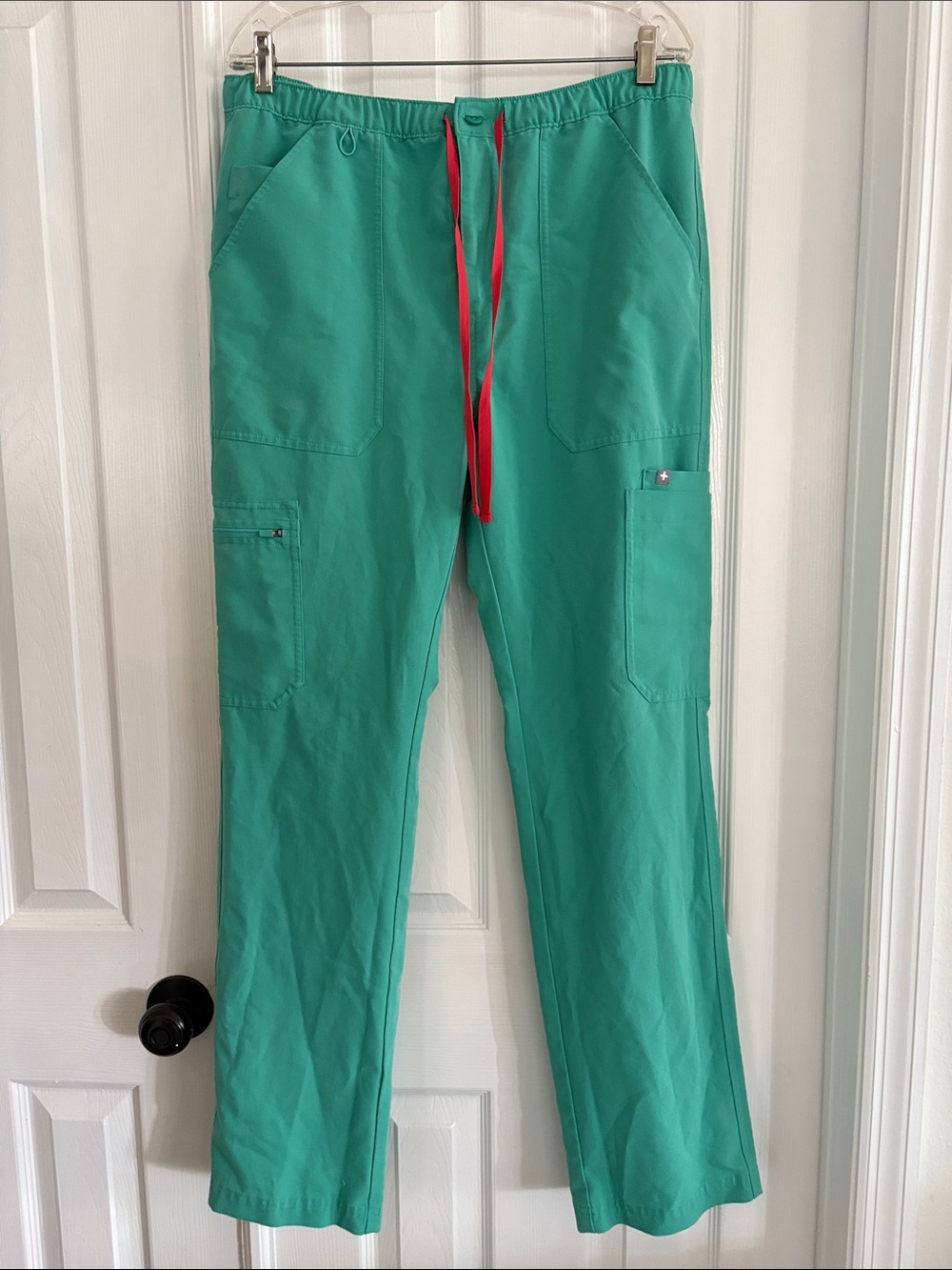 FIGS Teal Utility cargo Scrubs Doctor Nursing Medical Pants Men’s Size Large